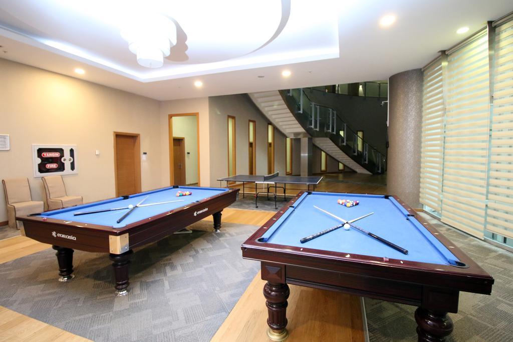 Boss Hotel Sincan Exterior foto